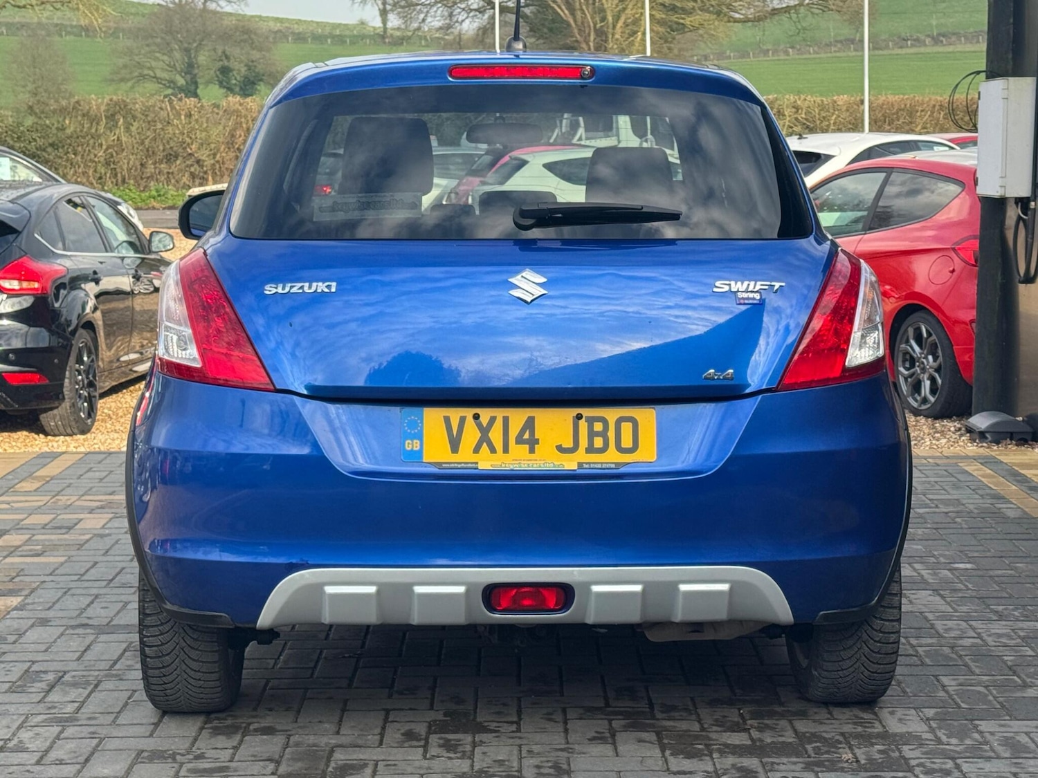 Used Suzuki Swift for sale - 77808448: Photo 2