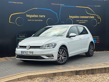 Used Volkswagen Golf 2017 for sale - 79565739: Photo
