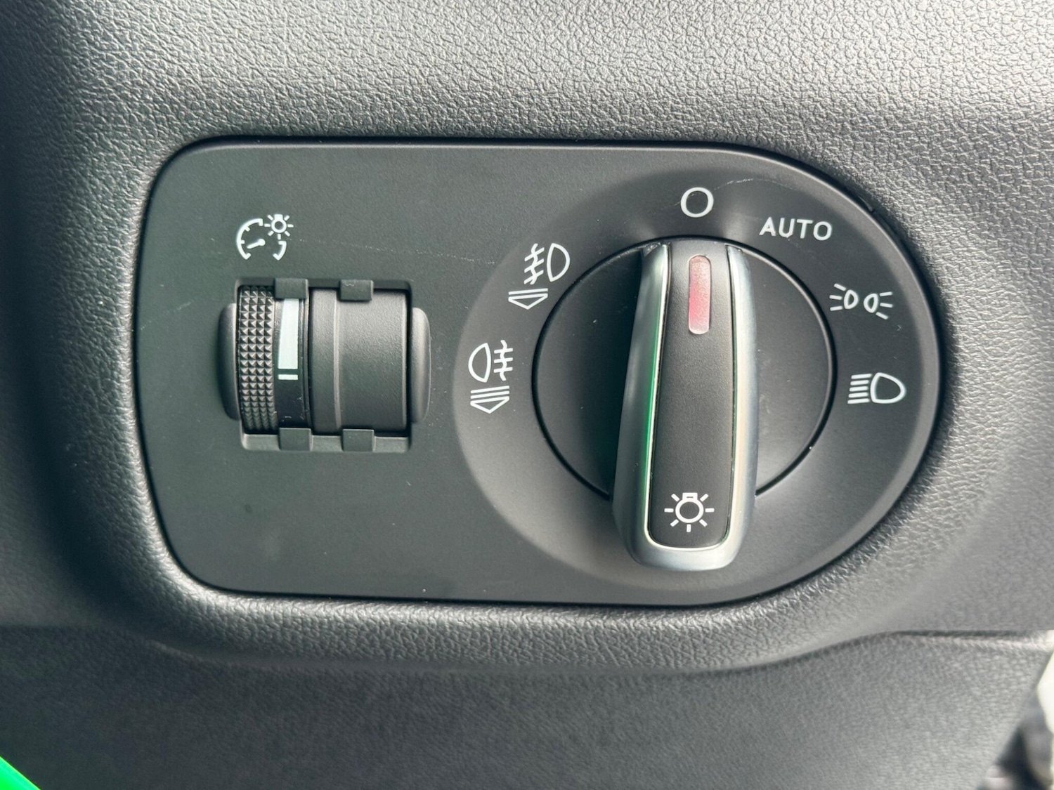 Used Audi A1 2017 for sale - 77190506: Photo 31