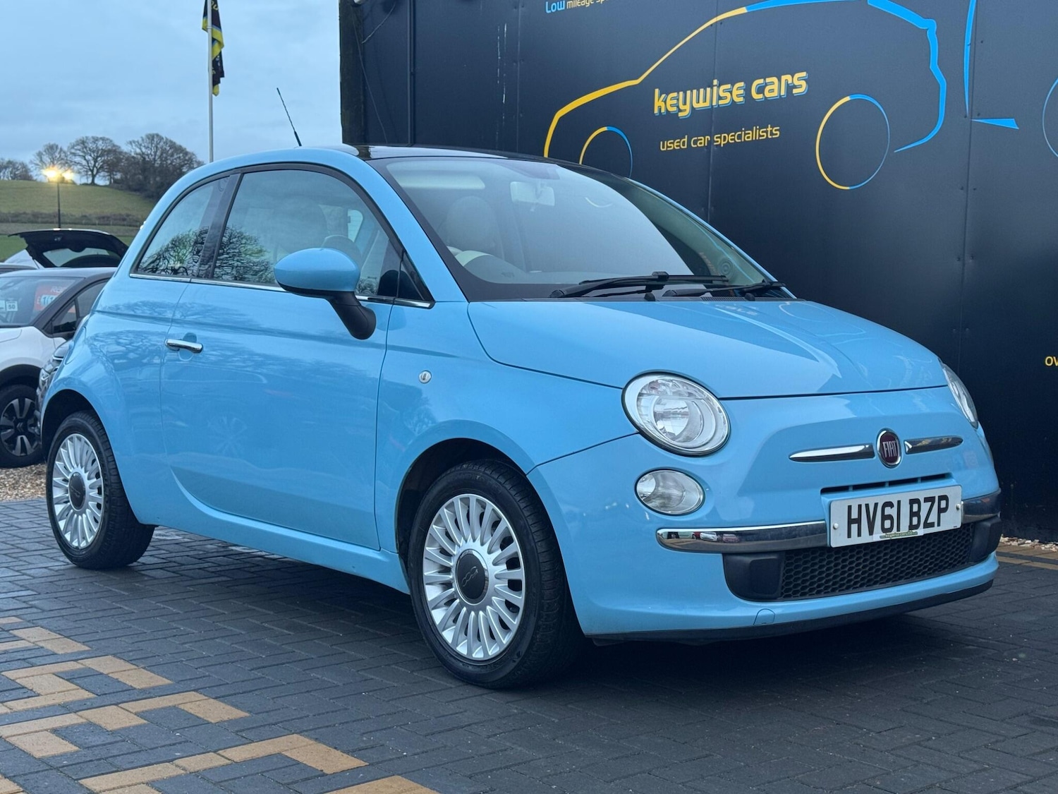 Used Fiat 500 2011 for sale - 77131587: Photo 4
