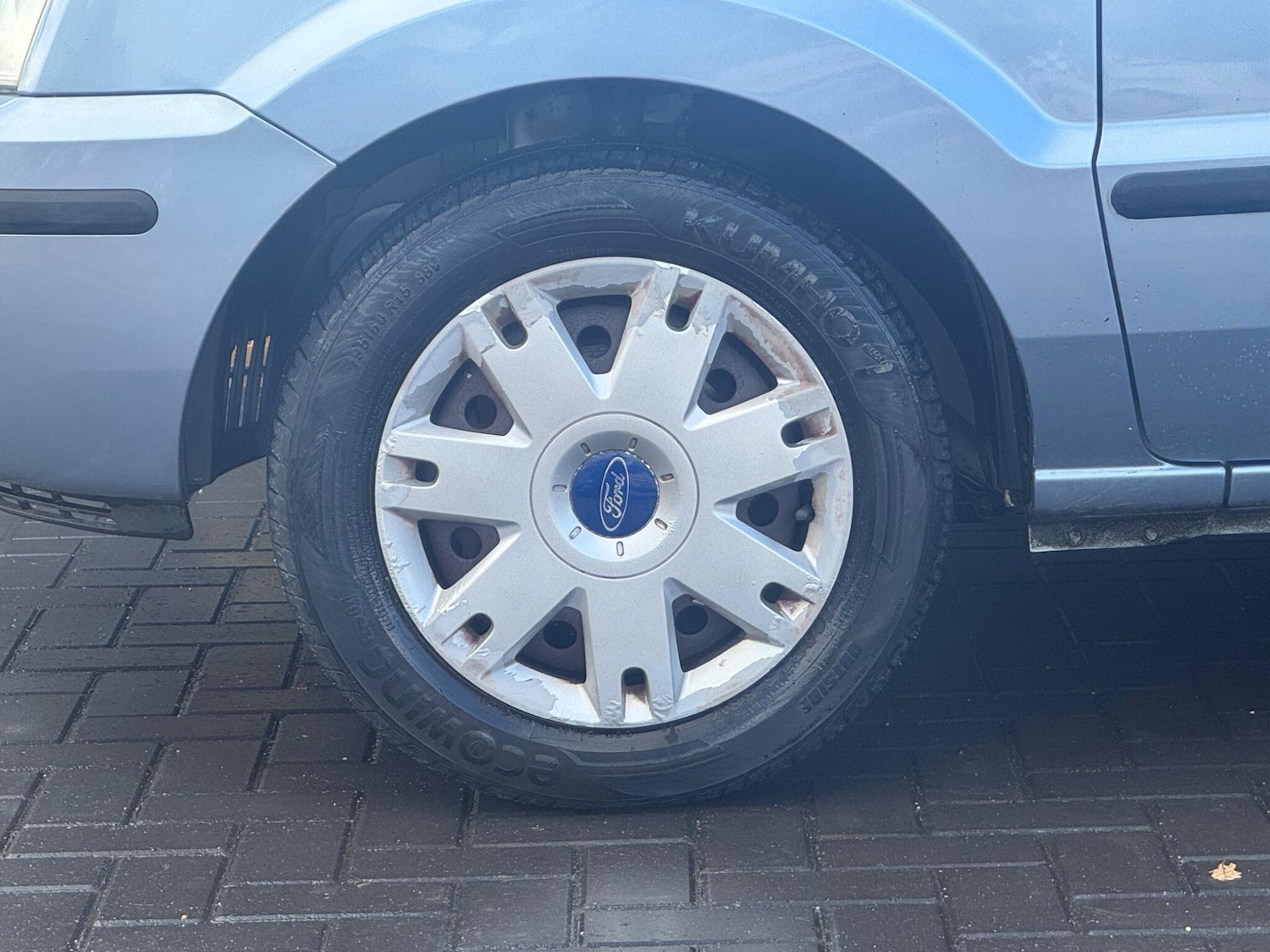 Used Ford Fusion 2005 for sale - 76371036: Photo 15