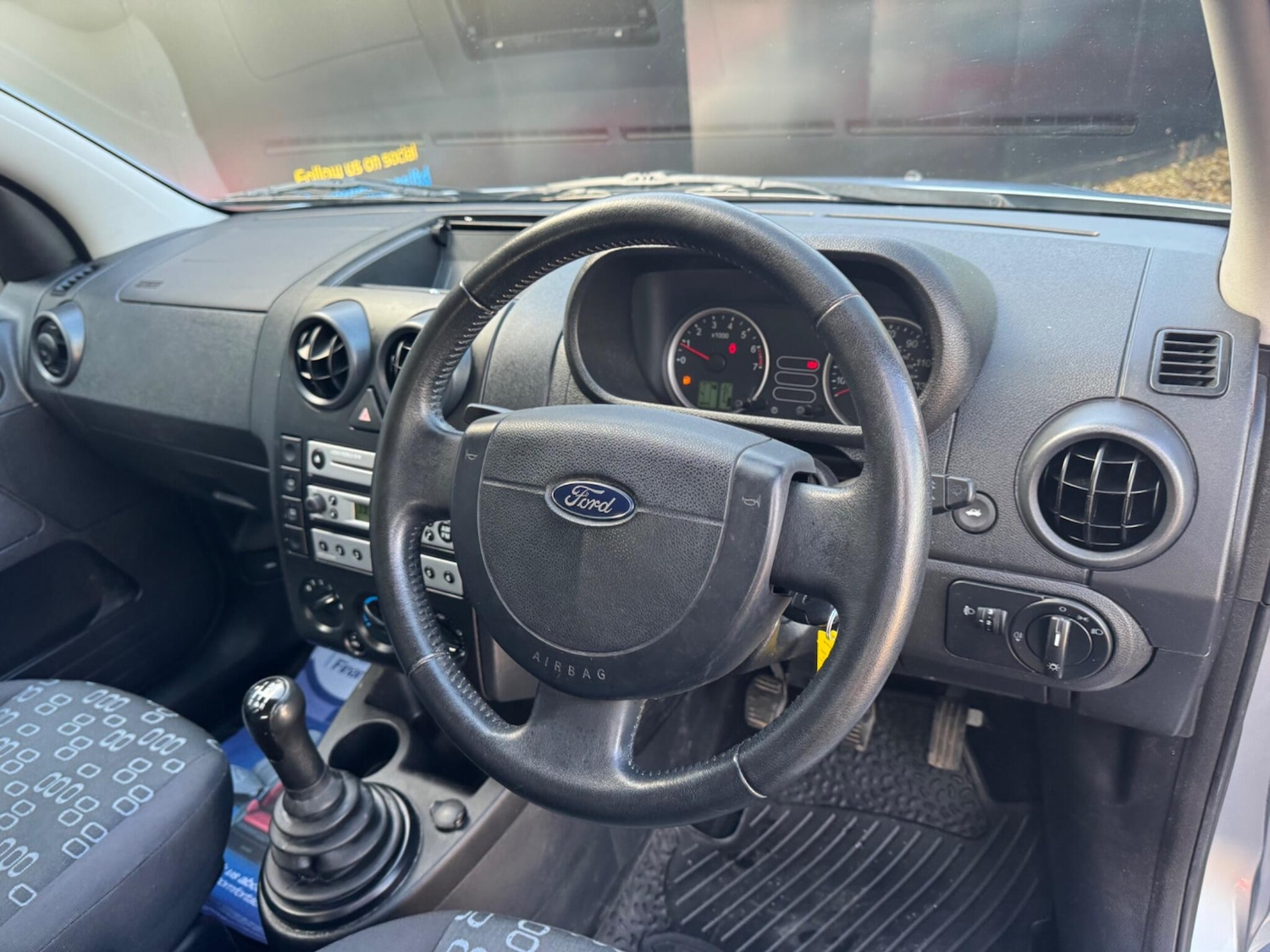 Used Ford Fusion 2005 for sale - 76371036: Photo 18