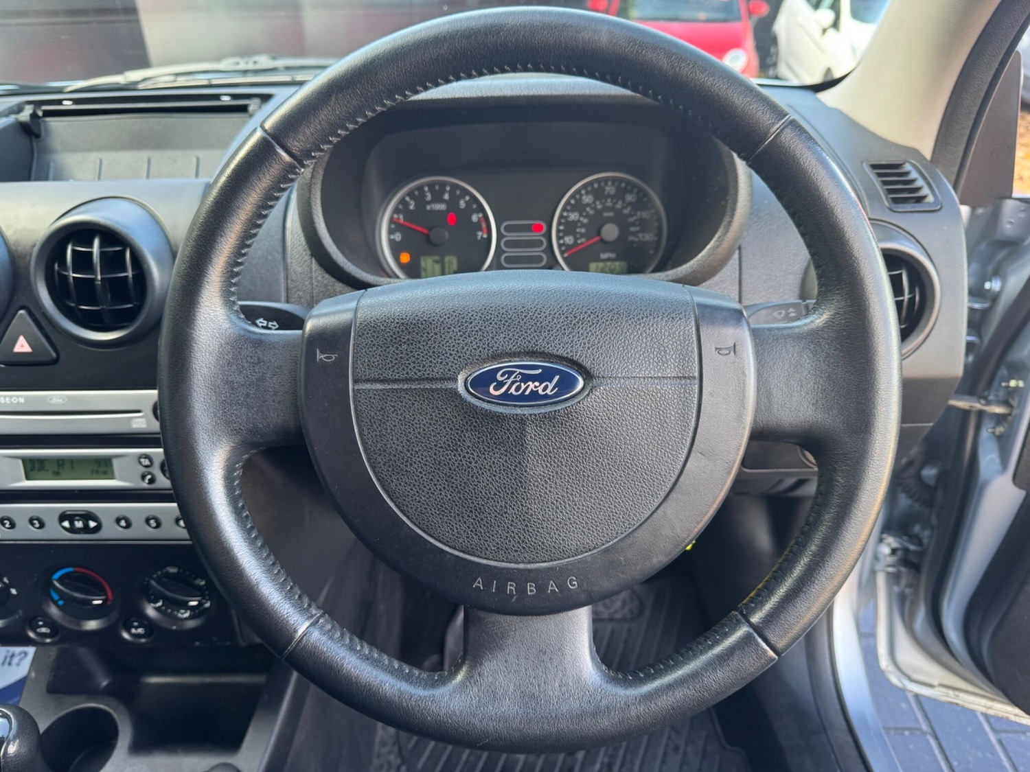 Used Ford Fusion 2005 for sale - 76371036: Photo 28