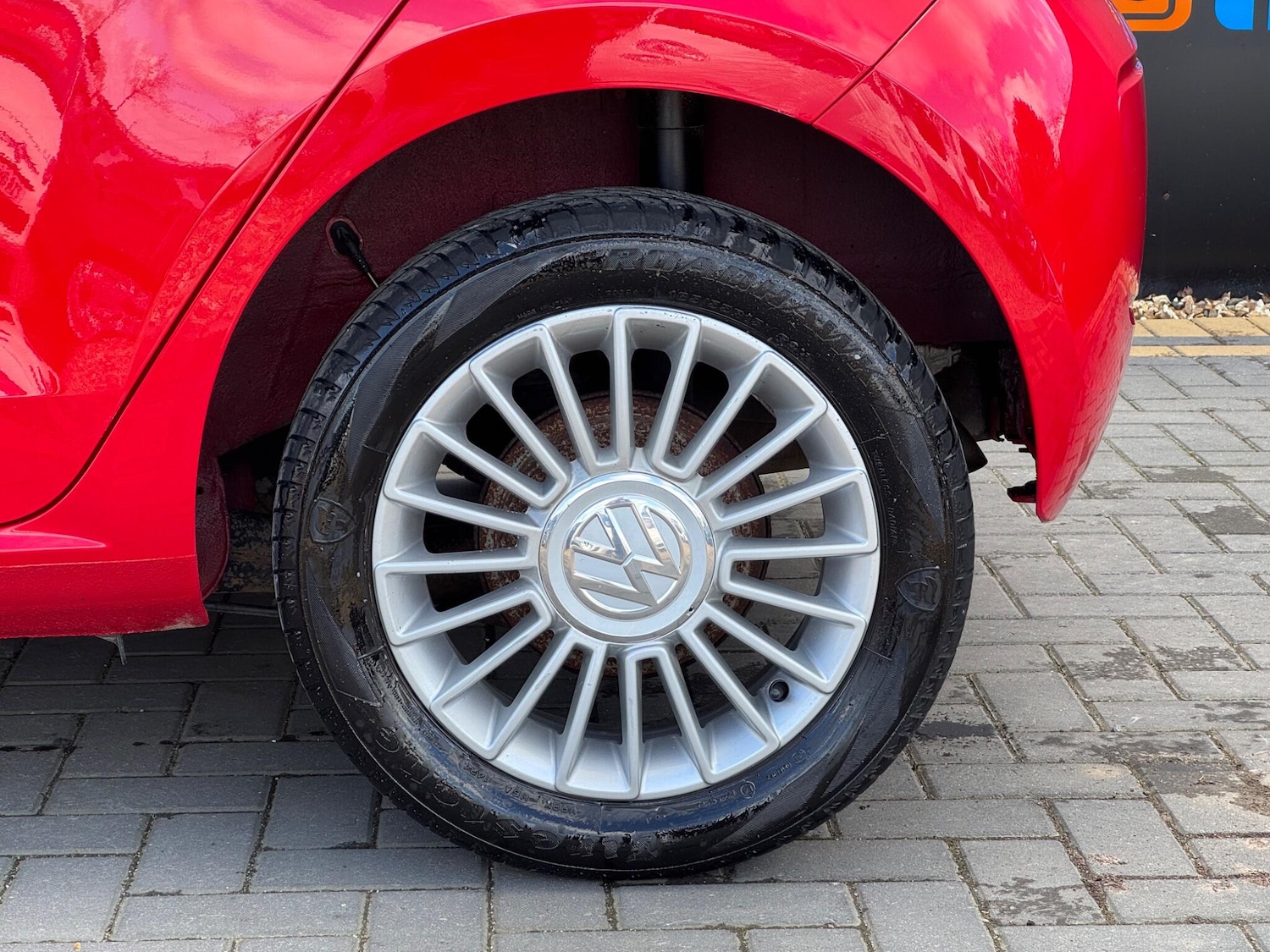 Used Volkswagen up! 2013 for sale - 78019084: Photo 12