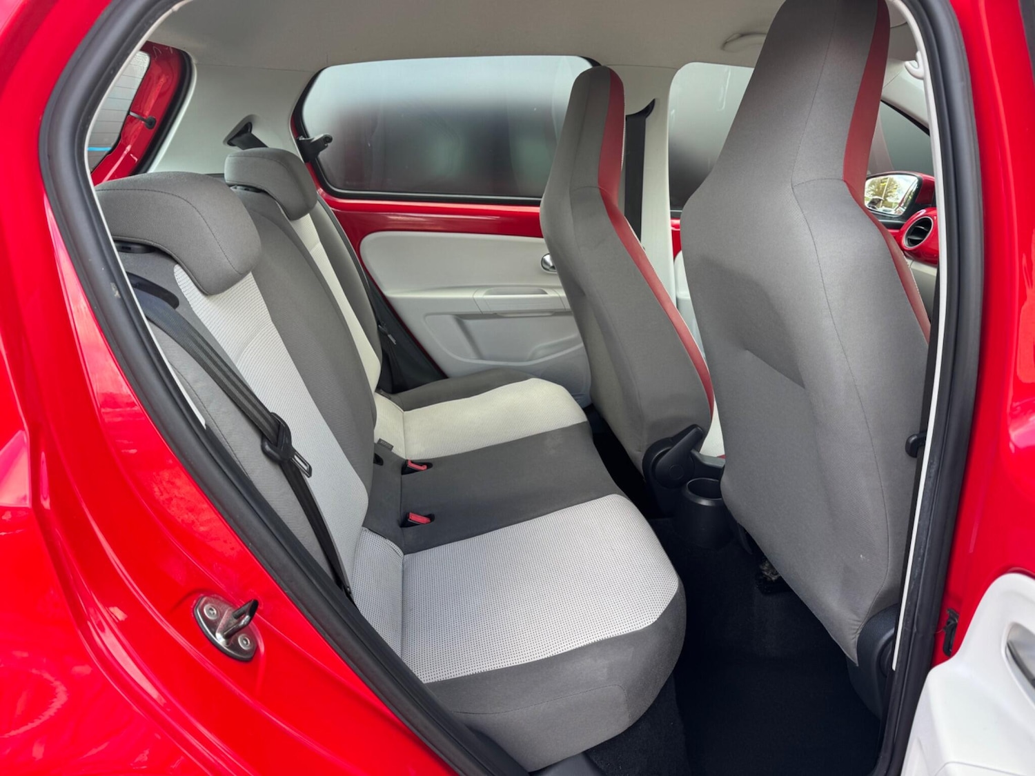 Used Volkswagen up! 2013 for sale - 78019084: Photo 15