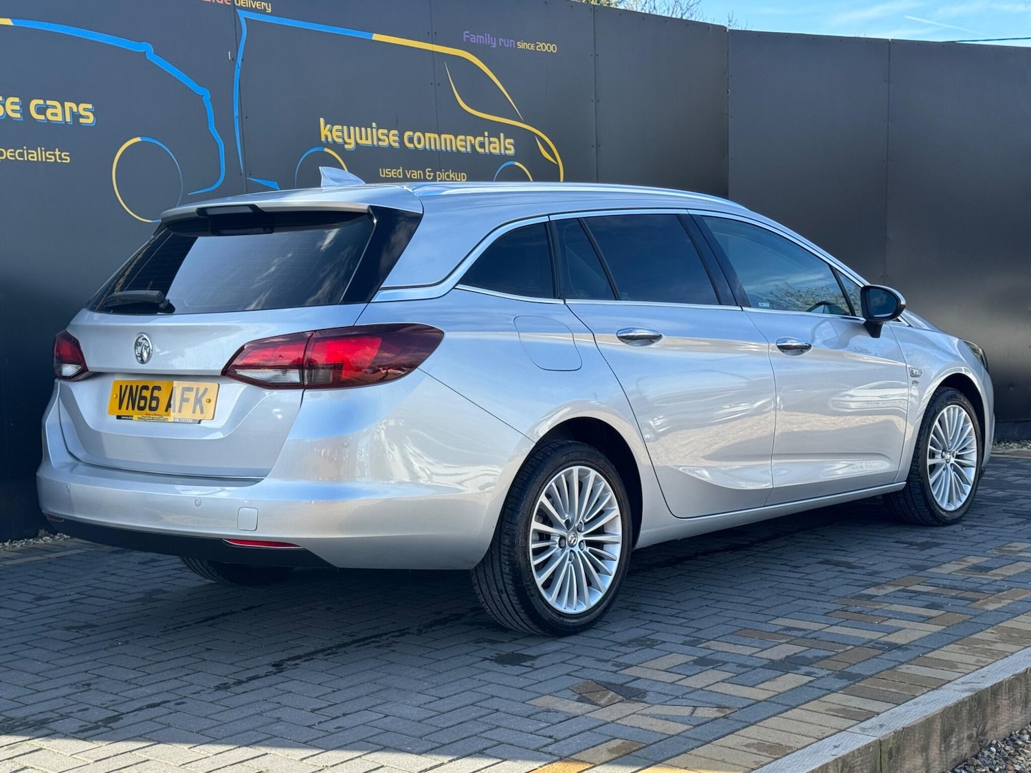 Used Vauxhall Astra 2016 for sale - 77723696: Photo 5