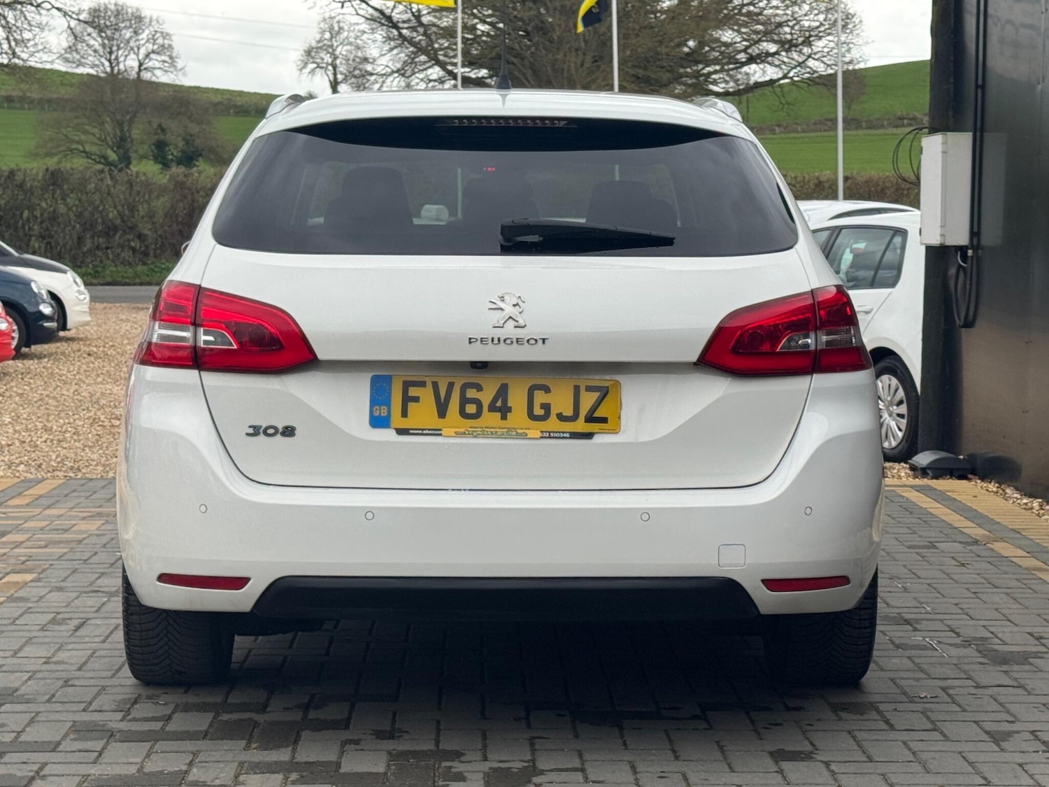 Used Peugeot 308 2014 for sale - 77824391: Photo 5