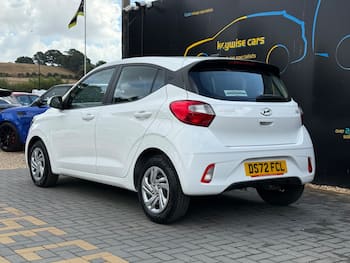 Used Hyundai i10 2023 for sale - 79658281: Photo