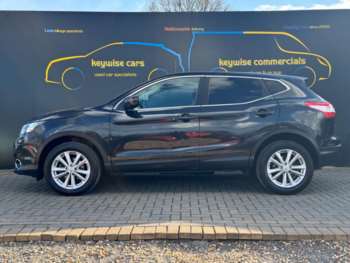 Used Nissan Qashqai 2015 for sale - 74020283: Photo