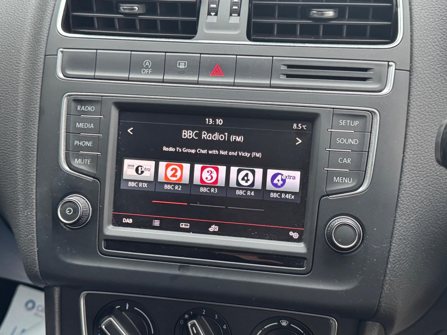 Used Volkswagen Polo 2015 for sale - 77040083: Photo 30