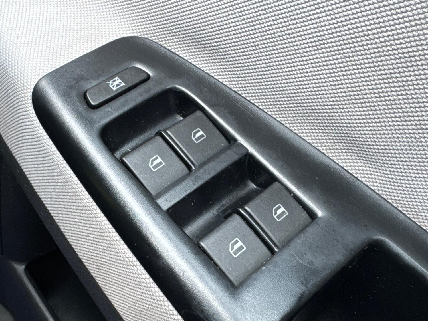 Used Volkswagen Polo for sale - 77646750: Photo 32