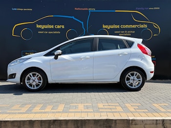 Used Ford Fiesta 2016 for sale - 79107478: Photo