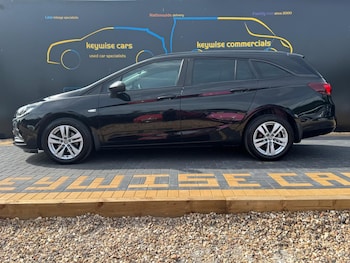 Used Vauxhall Astra 2024 for sale - 75081939: Photo