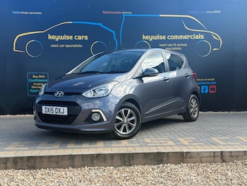 Used Hyundai i10 2015 for sale - 79464824: Photo