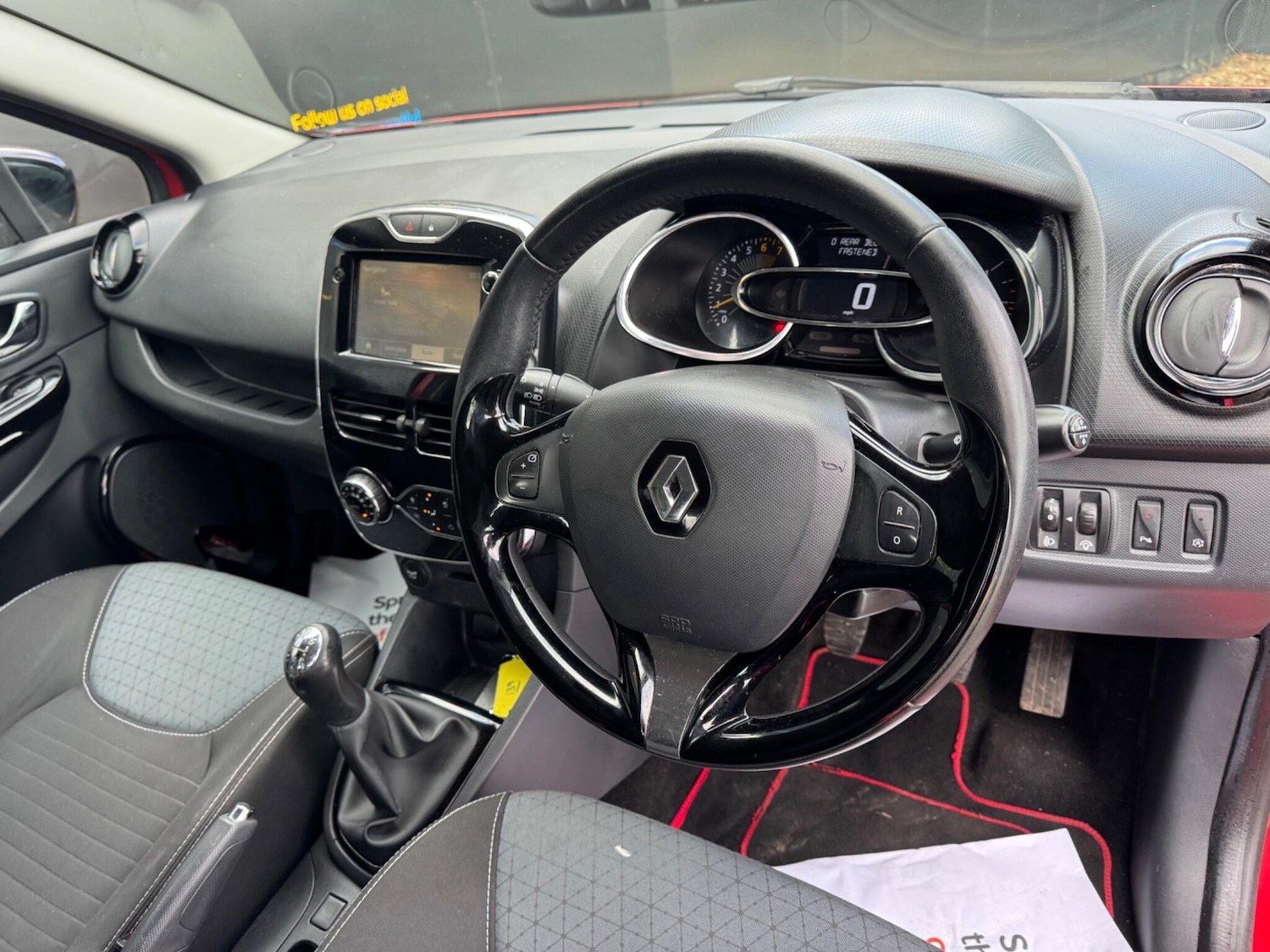Used Renault Clio 2013 for sale - 77657759: Photo 18