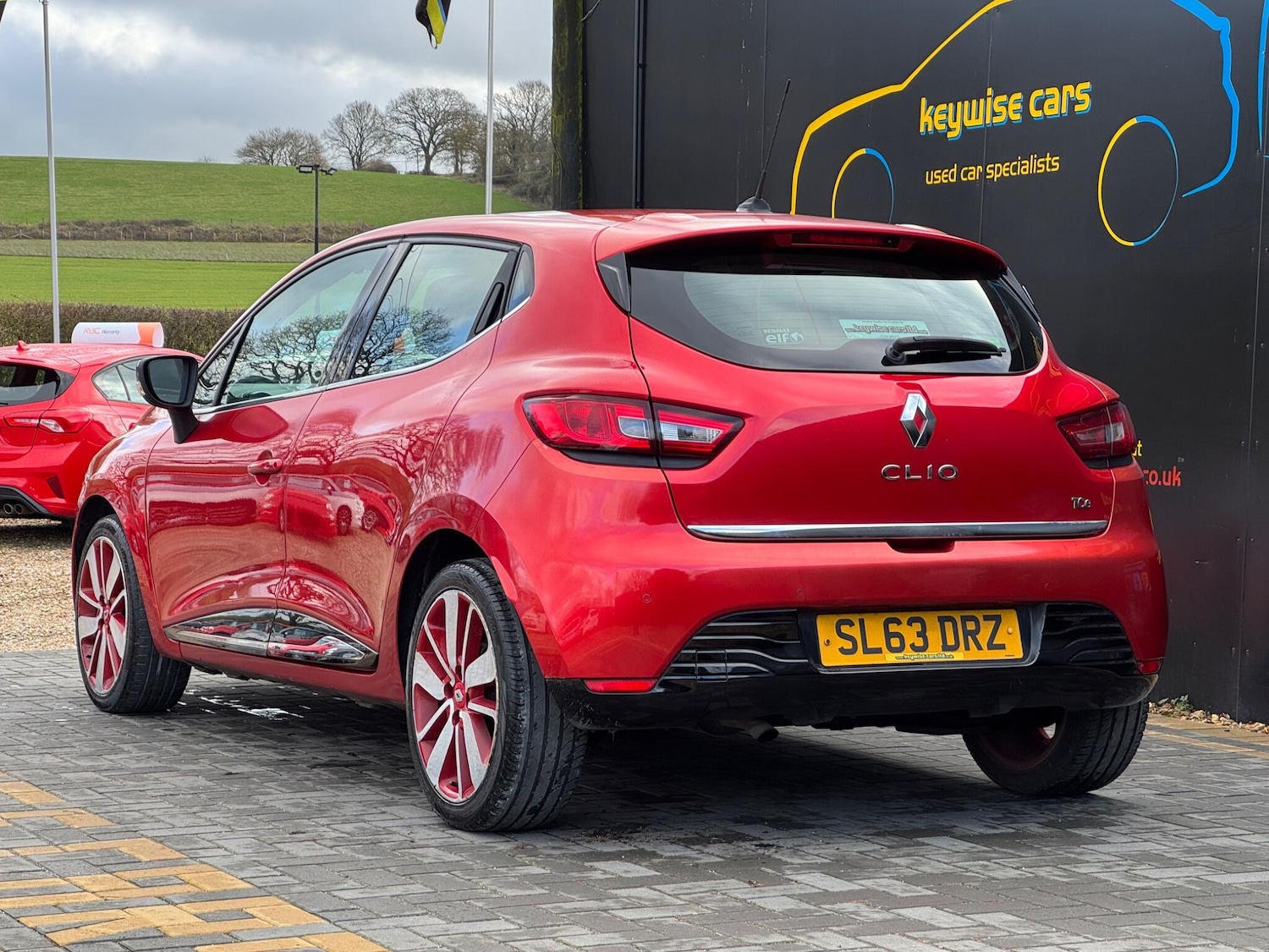 Used Renault Clio 2013 for sale - 77657759: Photo 3