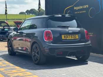 Used MINI Hatch 2017 for sale - 74751228: Photo