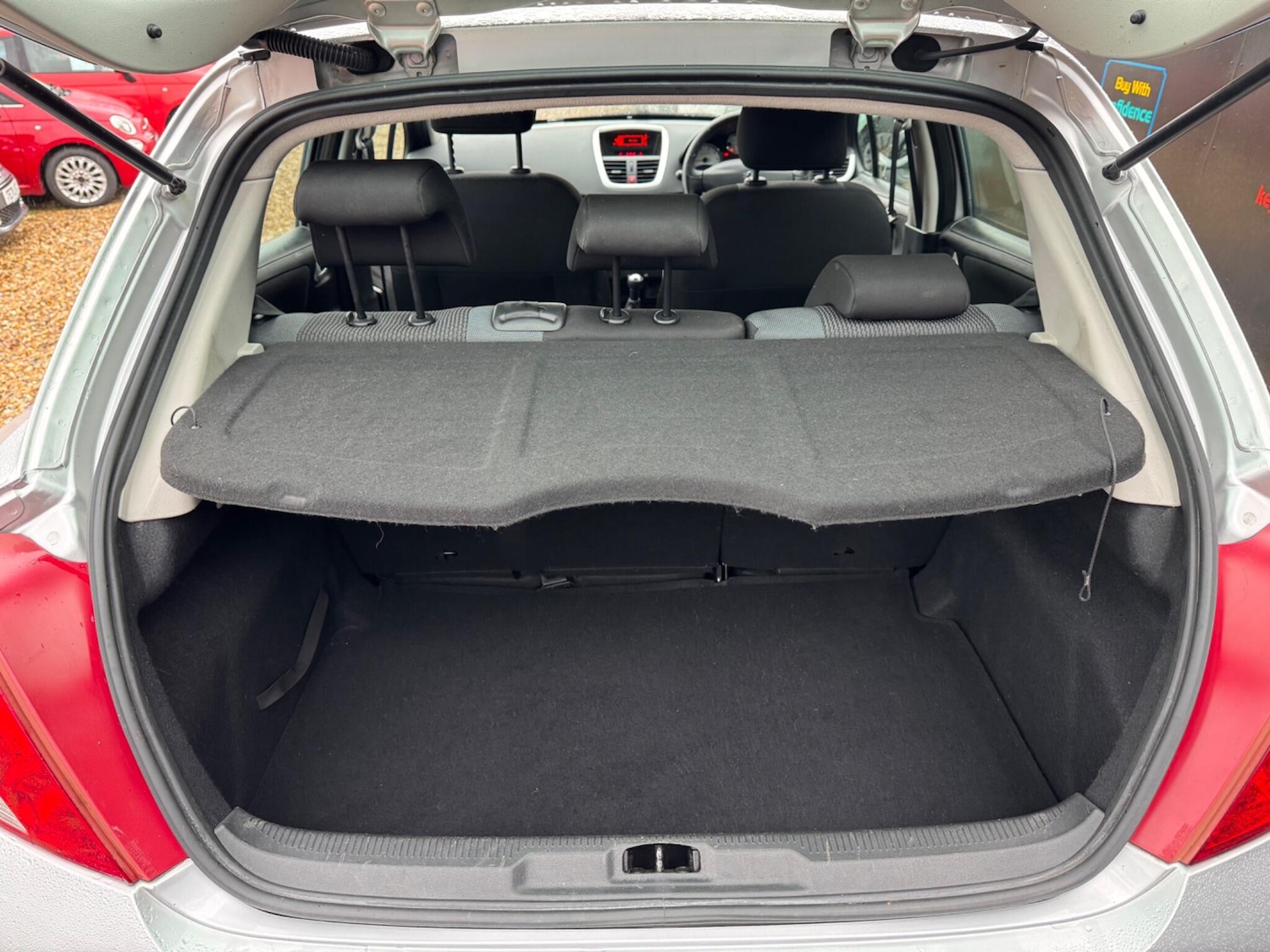 Used Peugeot 207 2012 for sale - 77426046: Photo 26