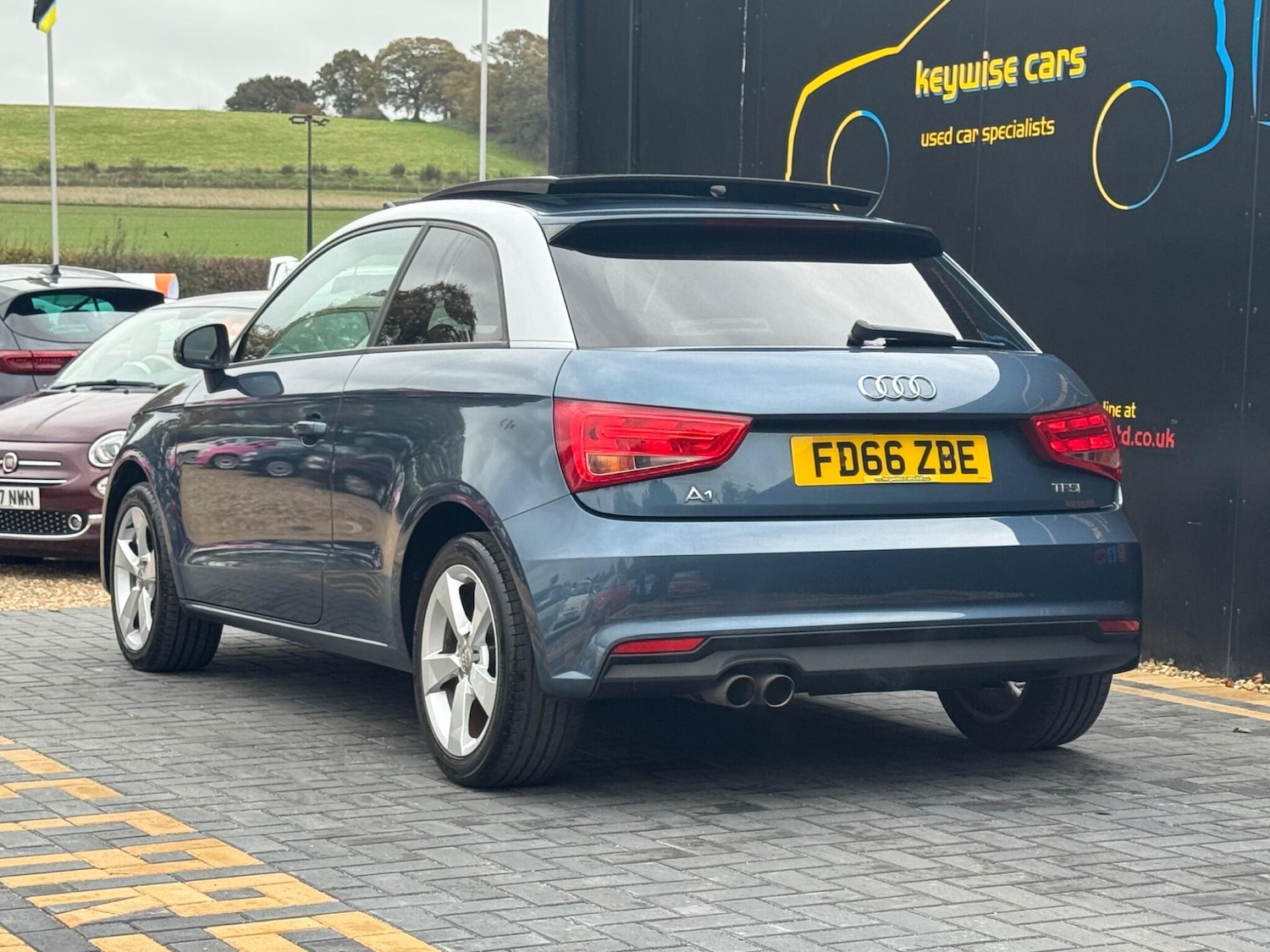 Used Audi A1 2016 for sale - 76424784: Photo 3