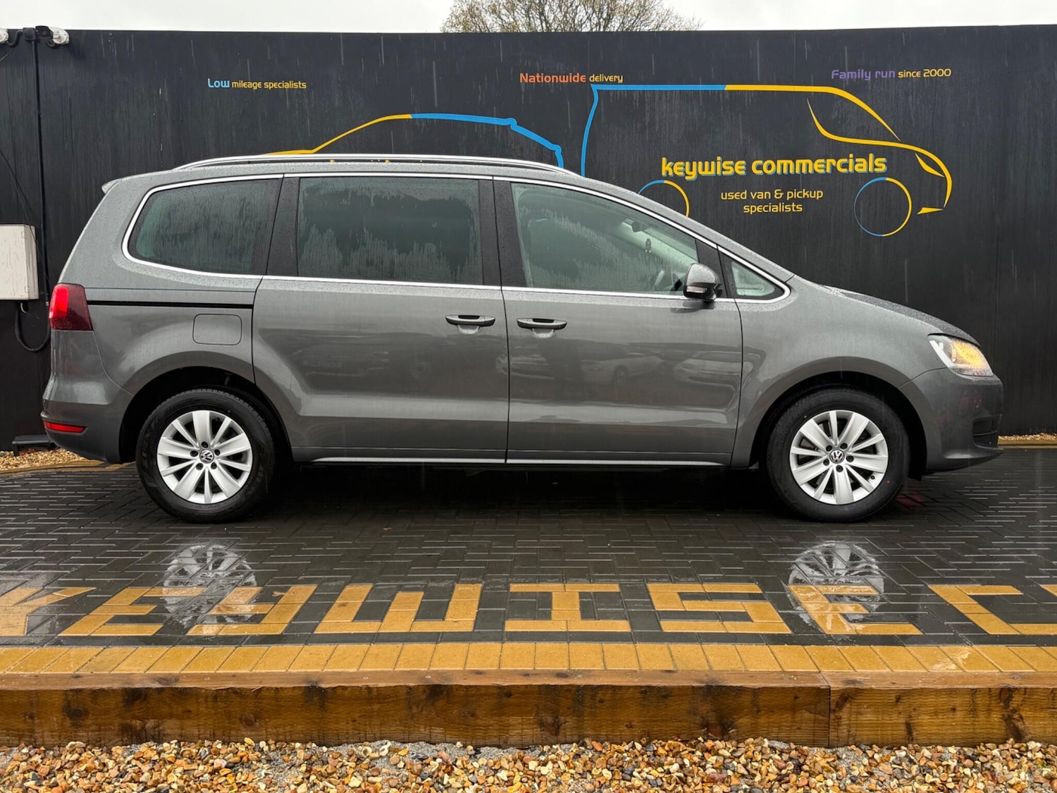 Used Volkswagen Sharan 2017 for sale - 76996070: Photo 7