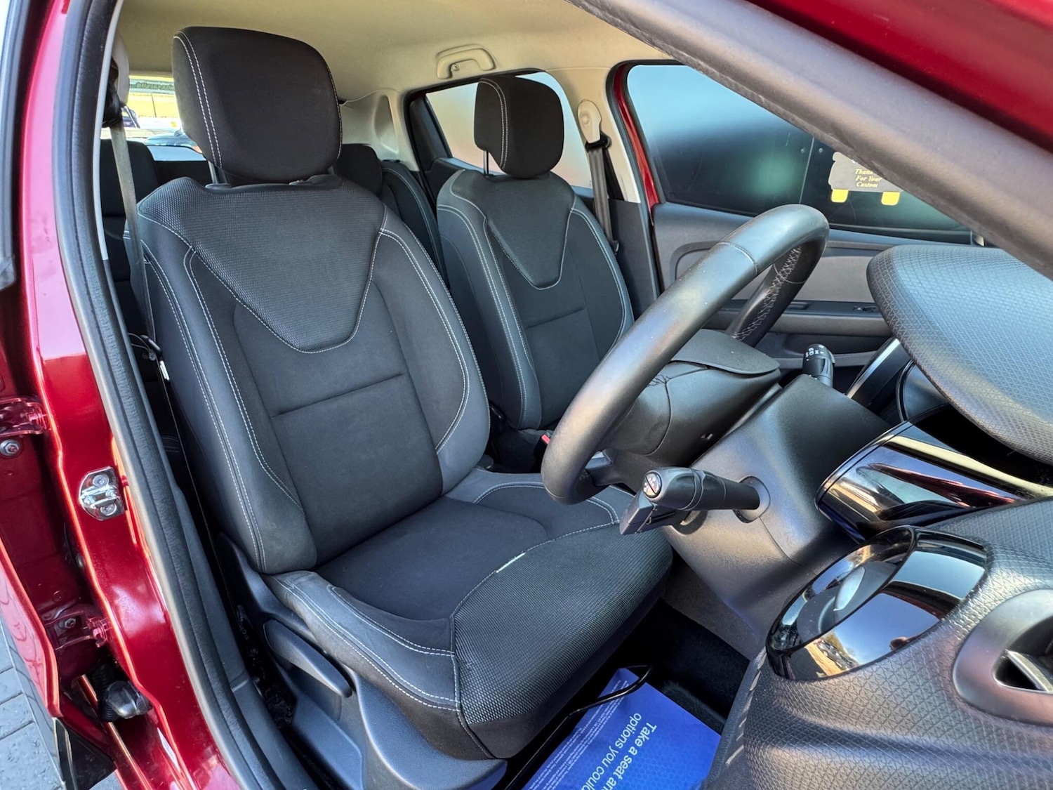 Used Renault Clio 2018 for sale - 77939542: Photo 18