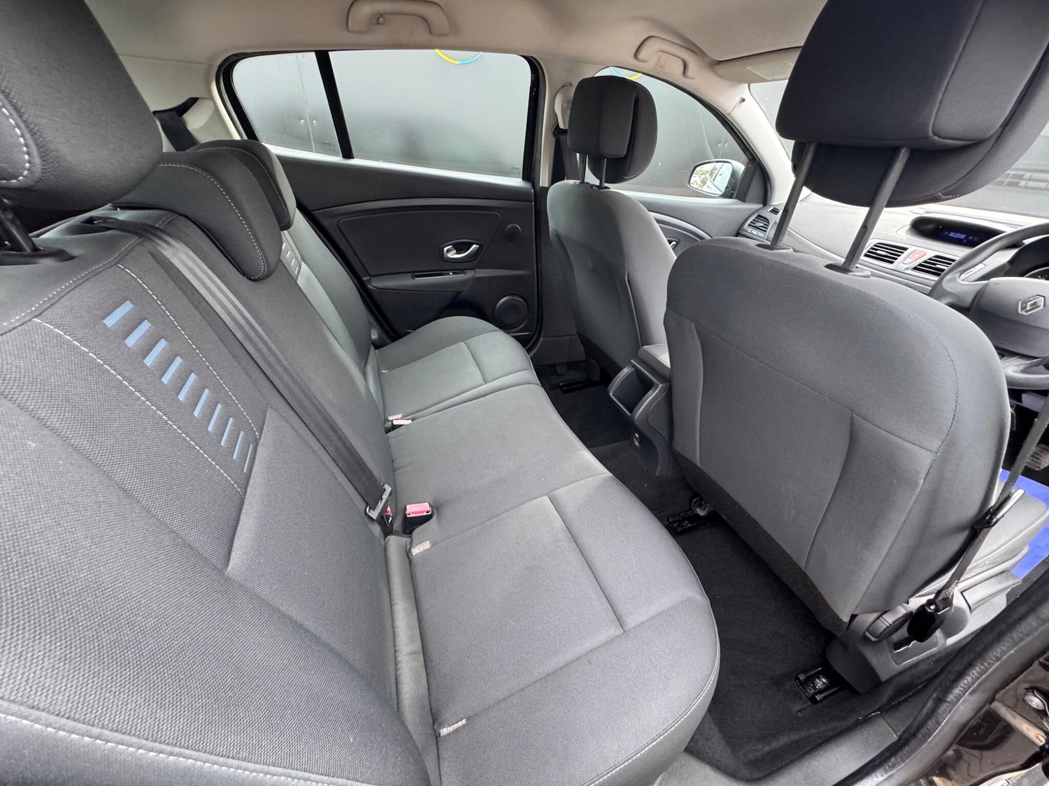 Used Renault Megane 2010 for sale - 77993506: Photo 21