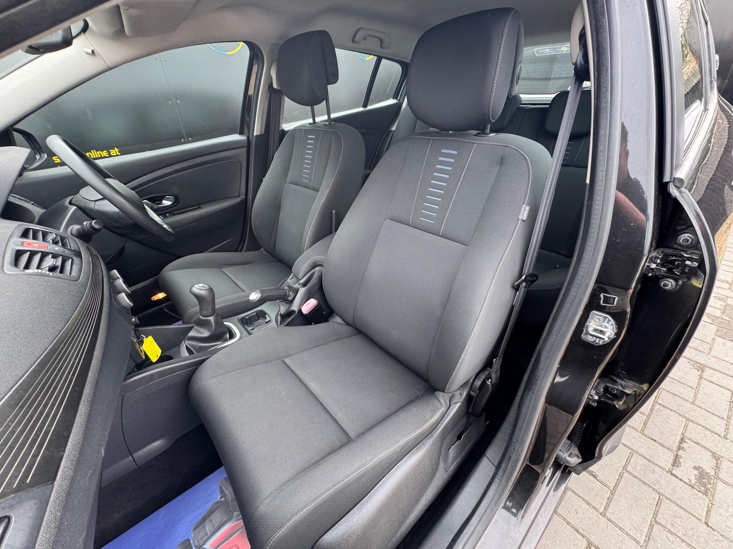 Used Renault Megane 2010 for sale - 77993506: Photo 24