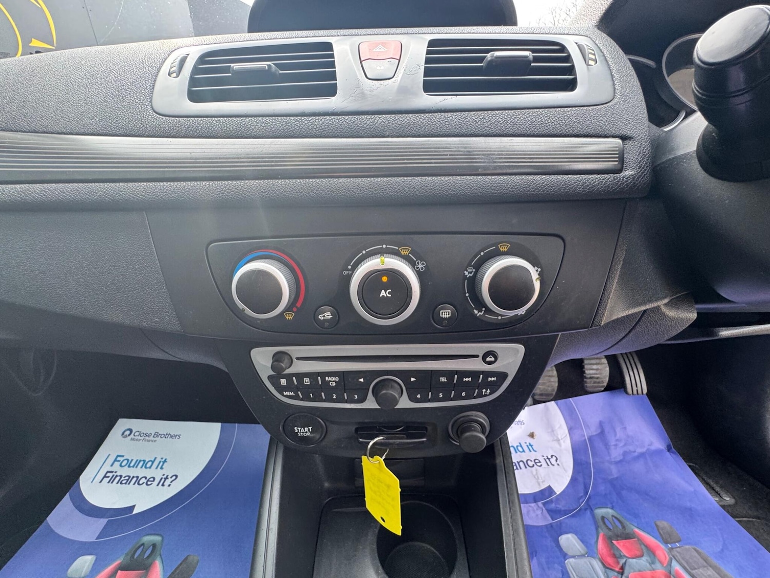 Used Renault Megane 2010 for sale - 77993506: Photo 29