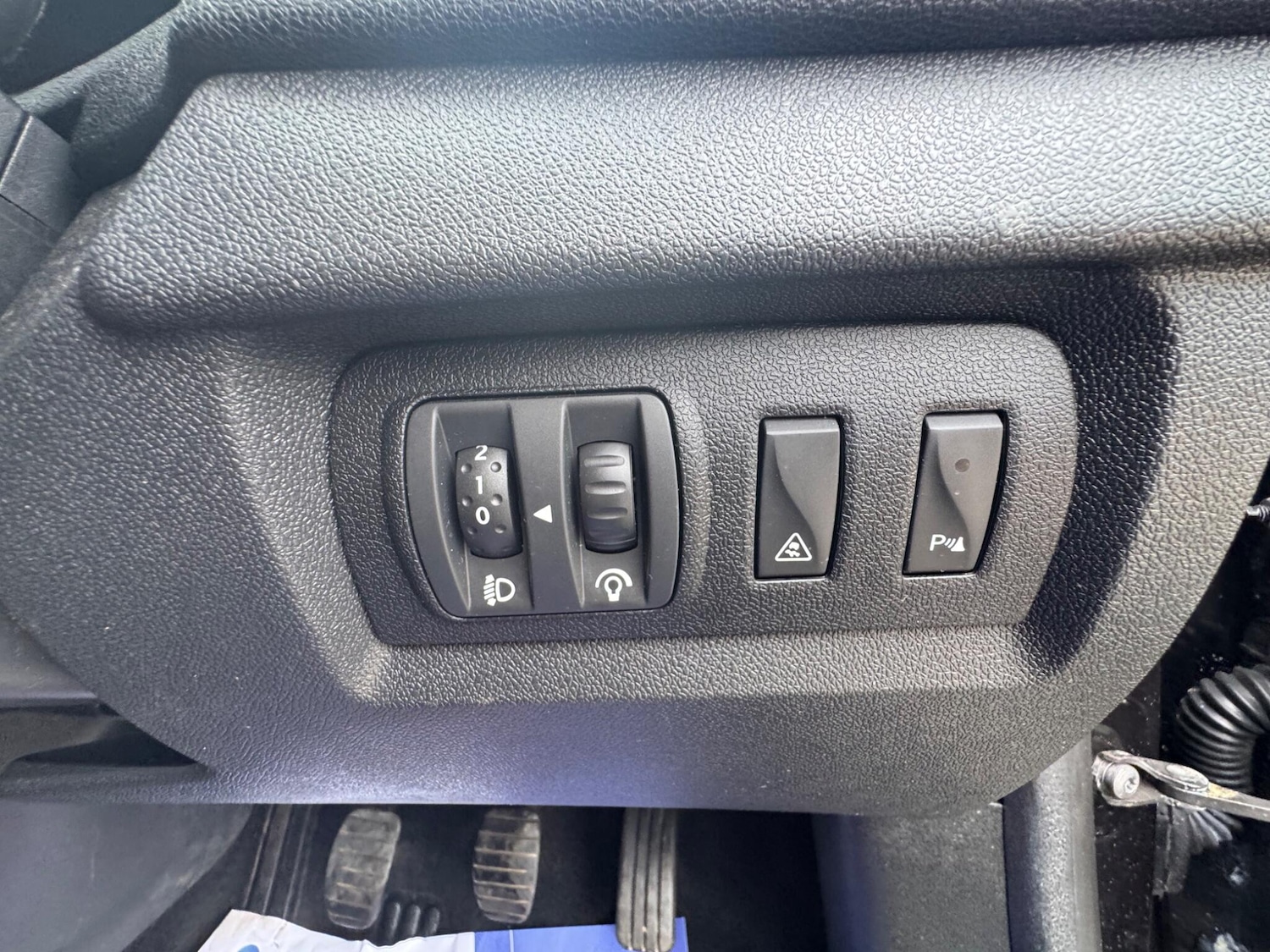 Used Renault Megane 2010 for sale - 77993506: Photo 31