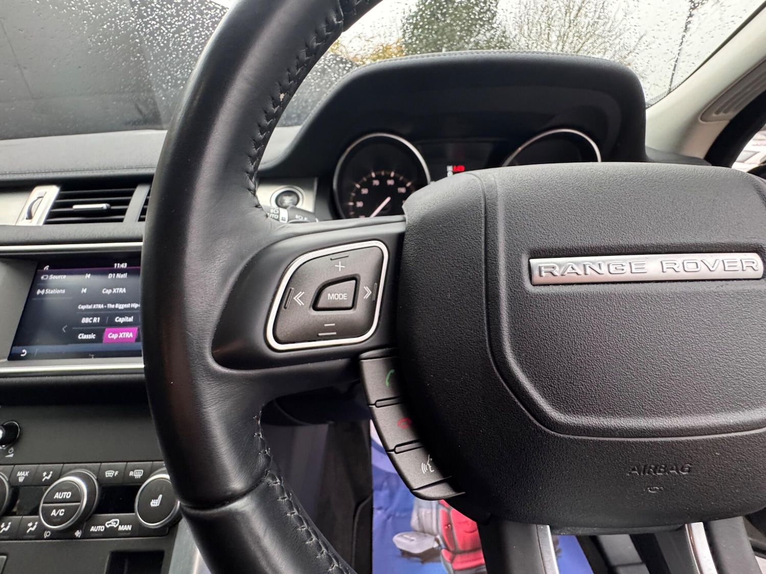 Used Land Rover Range Rover Evoque 2016 for sale - 76765311: Photo 25