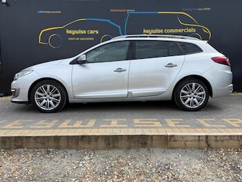 Used Renault Megane 2015 for sale - 79237058: Photo