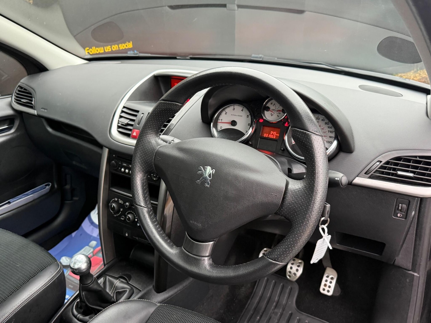 Used Peugeot 207 2011 for sale - 76585216: Photo 18