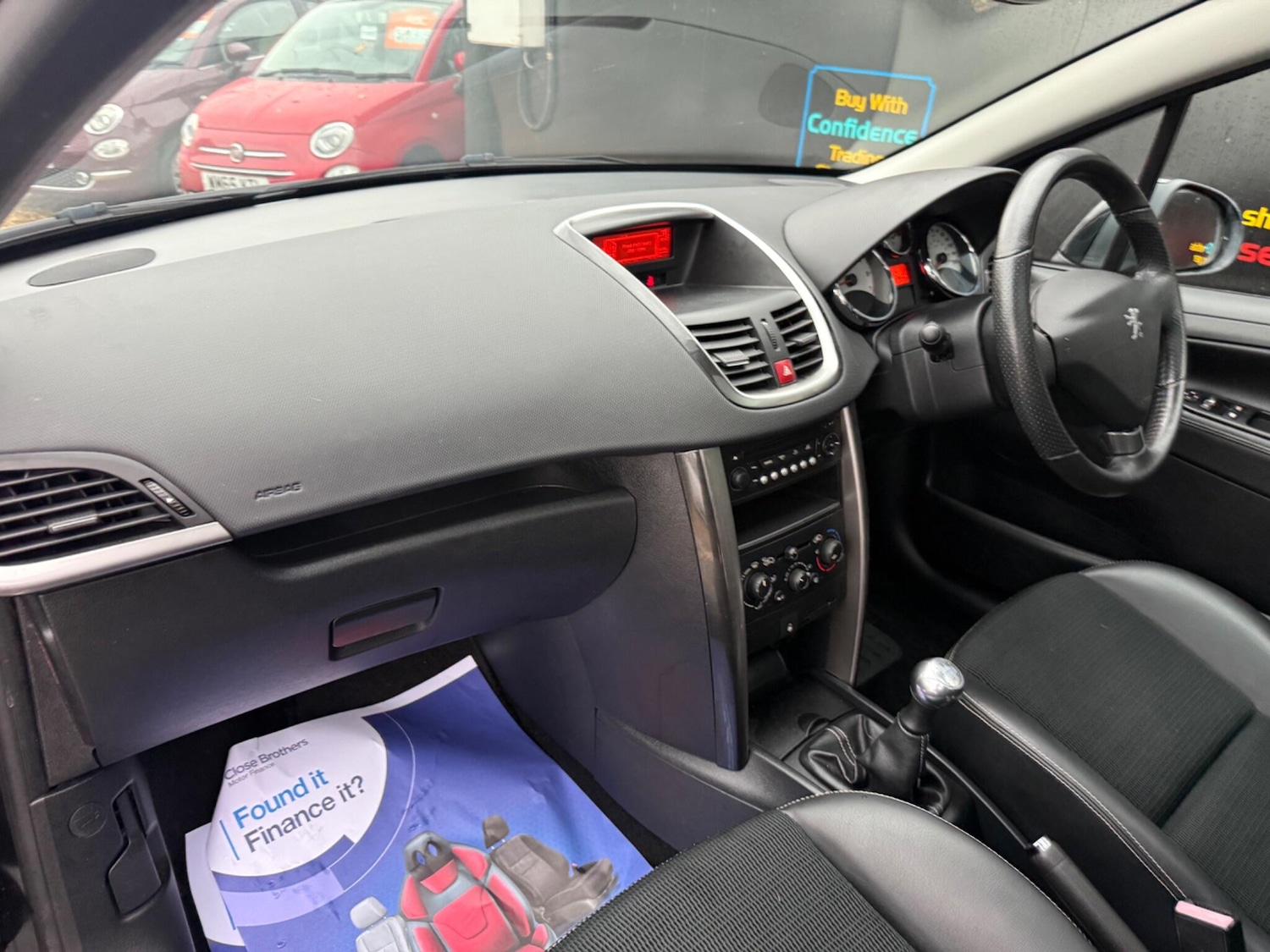 Used Peugeot 207 2011 for sale - 76585216: Photo 22