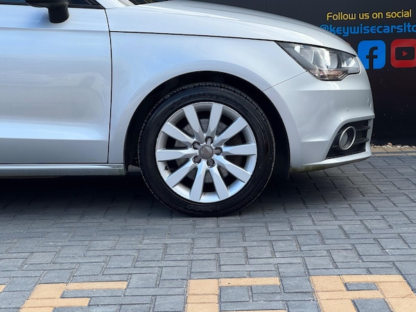 Used Audi A1 2012 for sale - 76306623: Photo 13