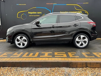 Used Nissan Qashqai 2018 for sale - 77387267: Photo