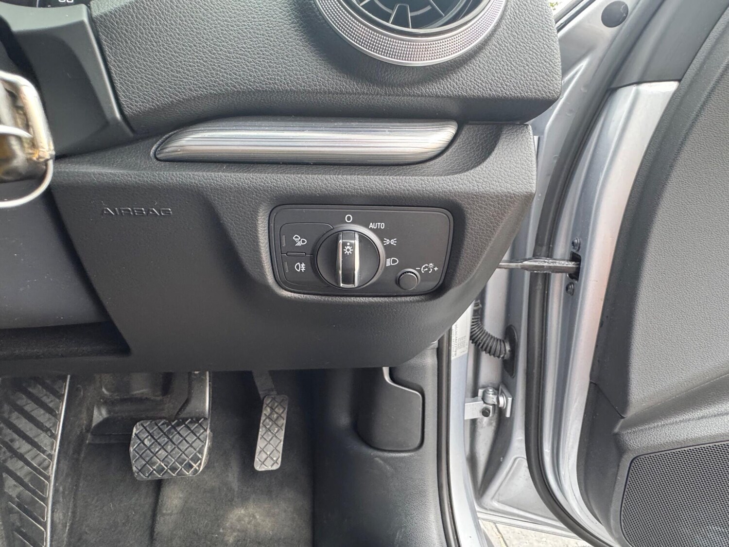 Vehicle 27