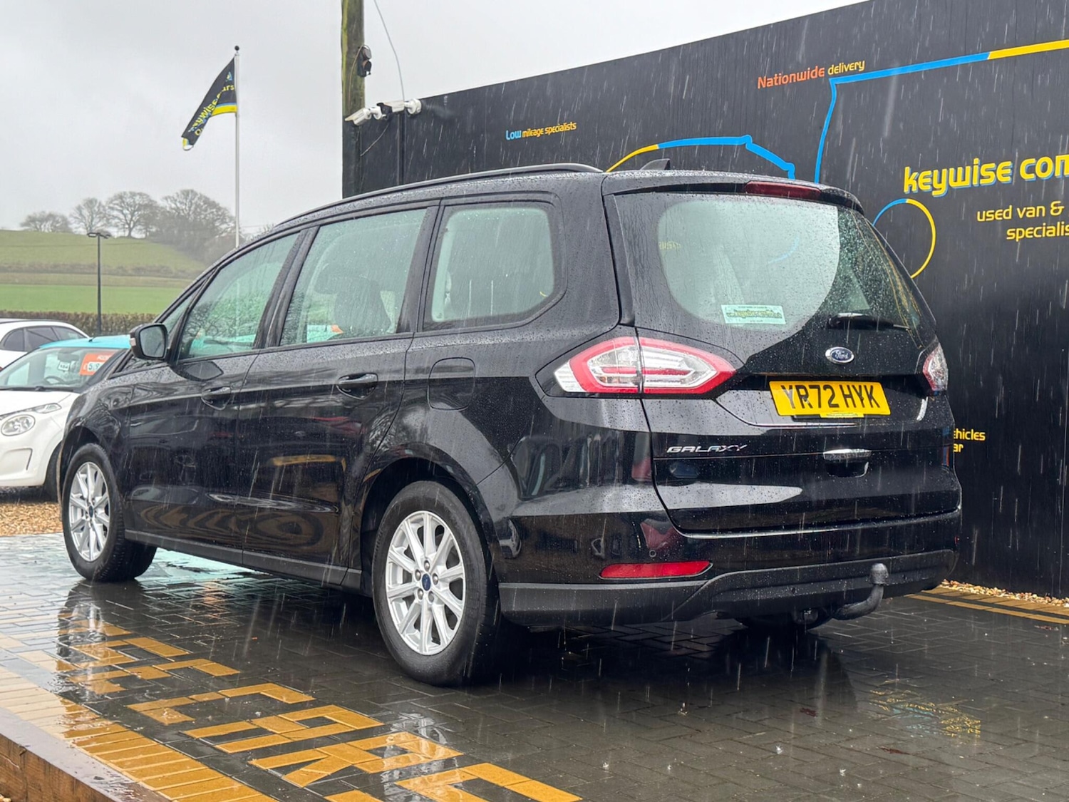 Used Ford Galaxy 2023 for sale - 77387714: Photo 3