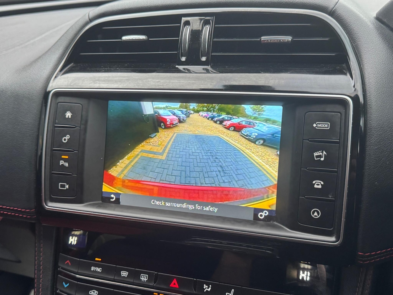 Used Jaguar F-Pace 2016 for sale - 76994485: Photo 30