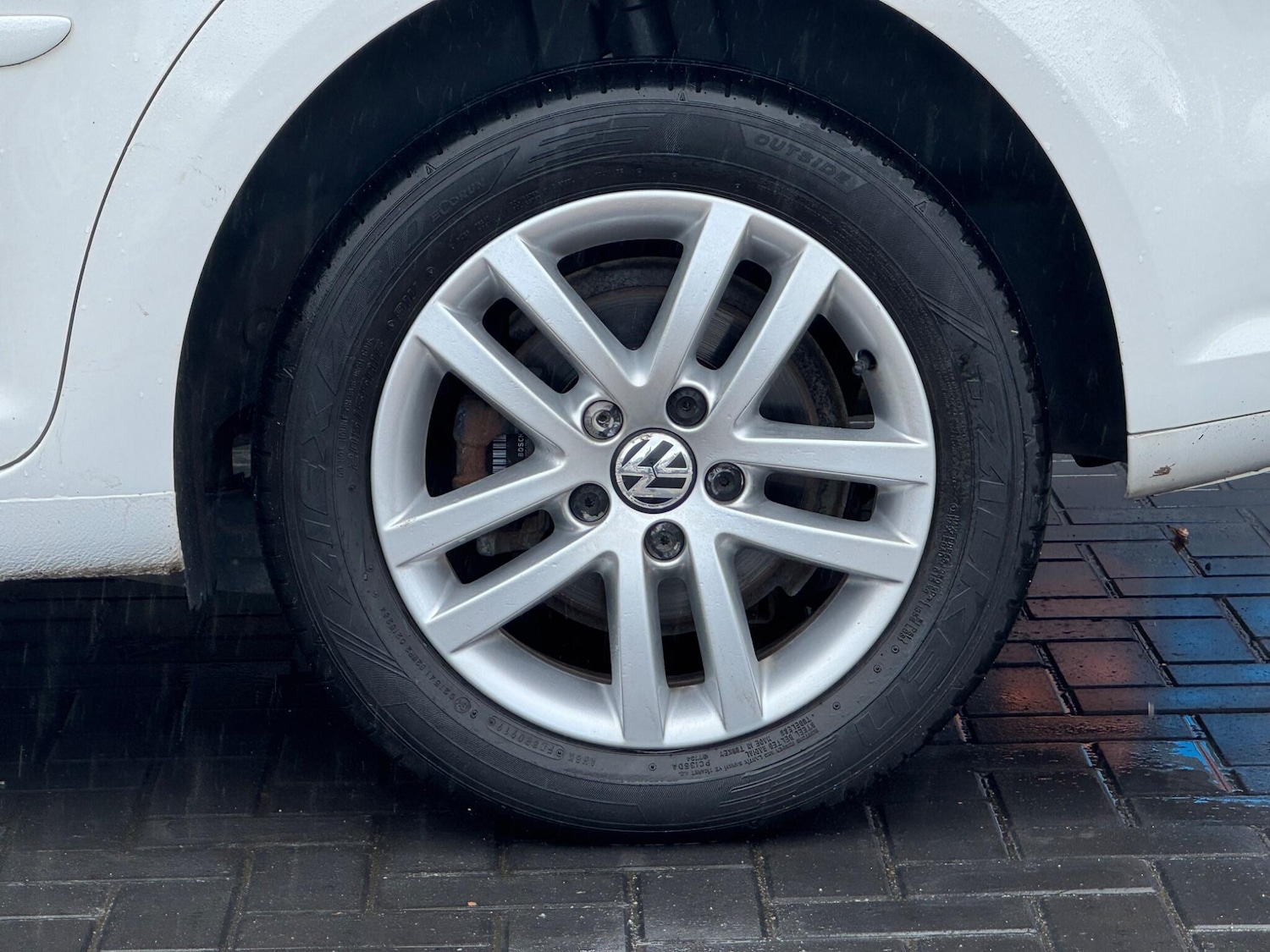 Used Volkswagen Touran 2012 for sale - 76327164: Photo 14