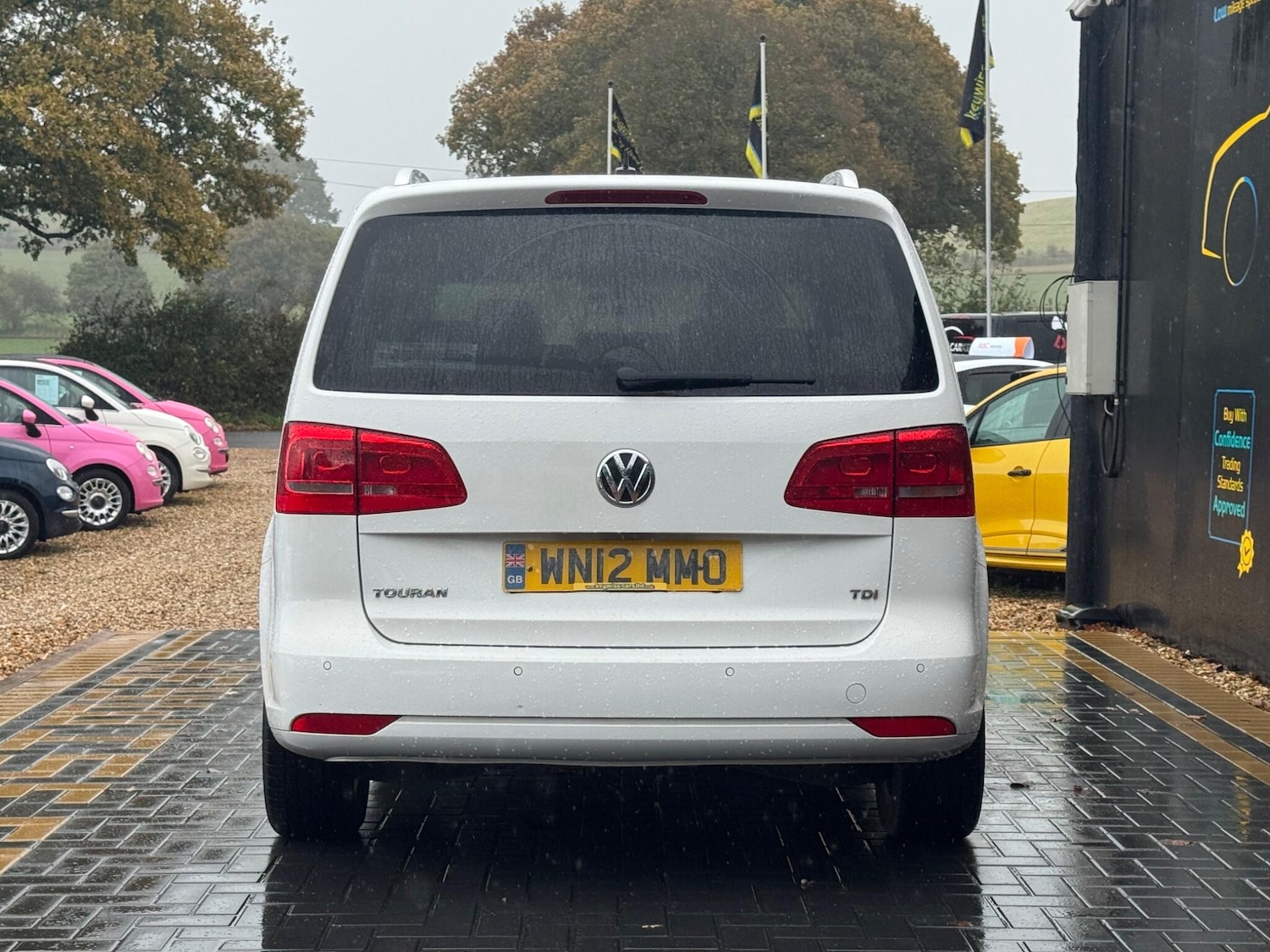 Used Volkswagen Touran 2012 for sale - 76327164: Photo 5