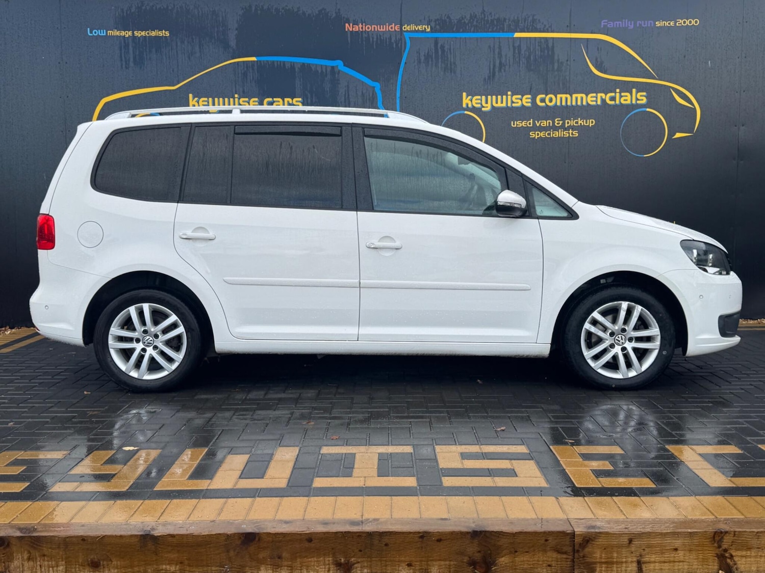 Used Volkswagen Touran 2012 for sale - 76327164: Photo 7