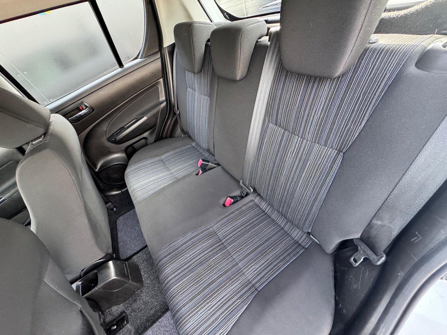 Used Suzuki Swift 2015 for sale - 77882538: Photo 20