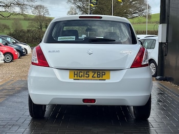 Used Suzuki Swift 2015 for sale - 77882538: Photo