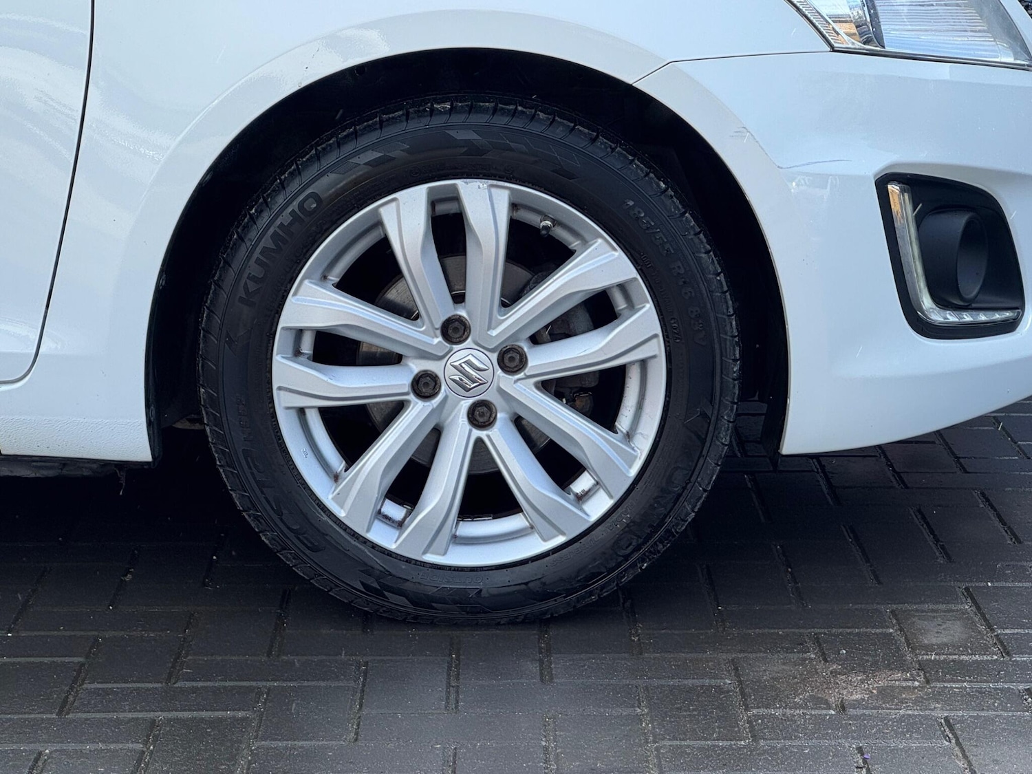 Used Suzuki Swift 2015 for sale - 77882538: Photo 9