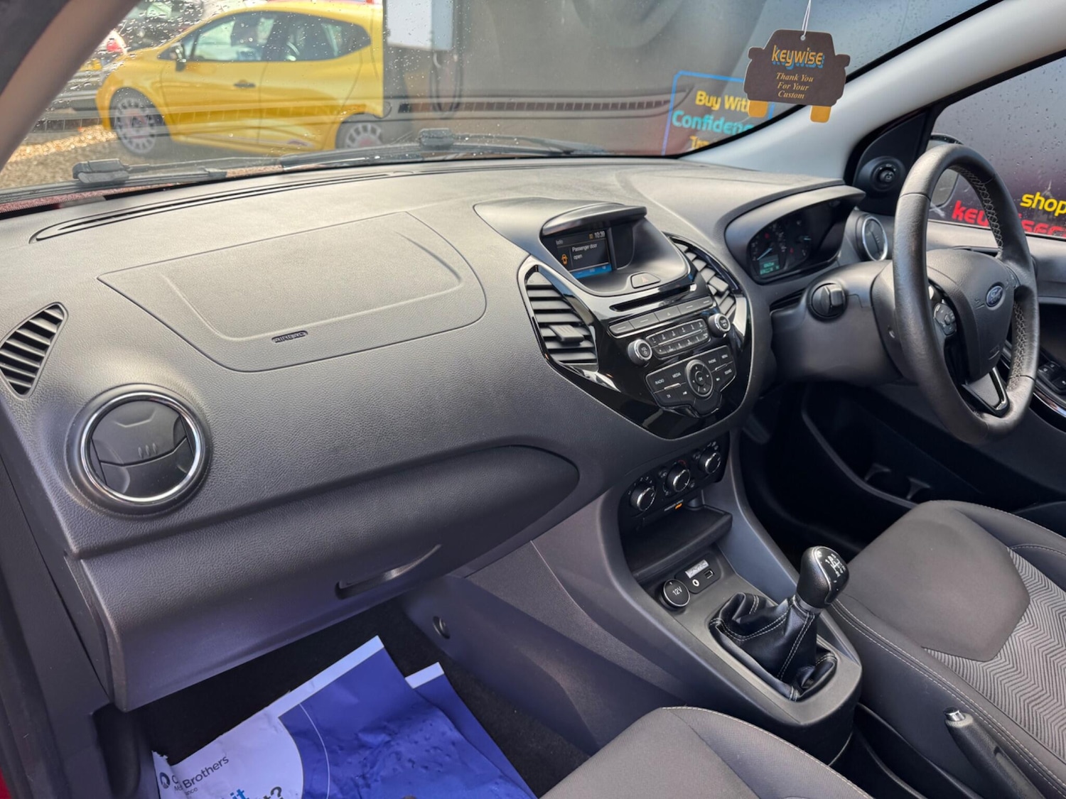 Used Ford Ka+ 2017 for sale - 76371589: Photo 22