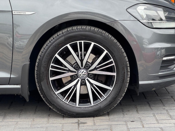 Used Volkswagen Golf 2018 for sale - 76307709: Photo 15