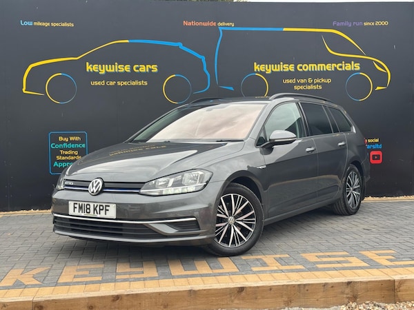 Used Volkswagen Golf 2018 for sale - 76307709: Photo 1