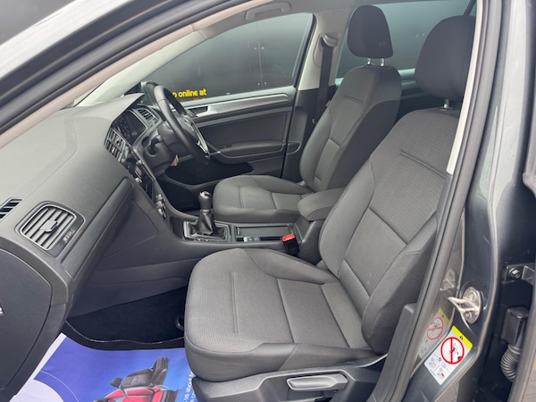 Used Volkswagen Golf 2018 for sale - 76307709: Photo 21
