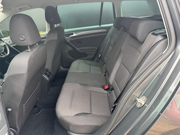 Used Volkswagen Golf 2018 for sale - 76307709: Photo 22