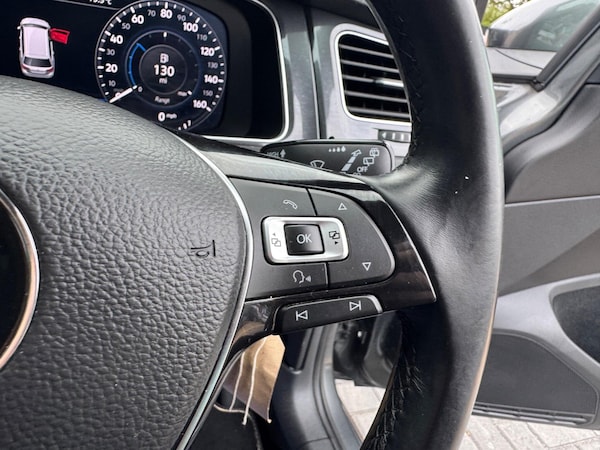 Used Volkswagen Golf 2018 for sale - 76307709: Photo 29